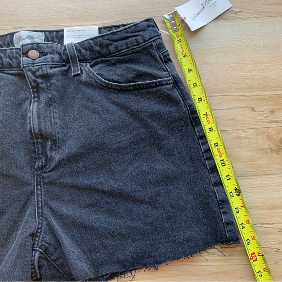 Short Black Universal Tread Size 14 Highest Rise Curvy - Picture 5 of 5